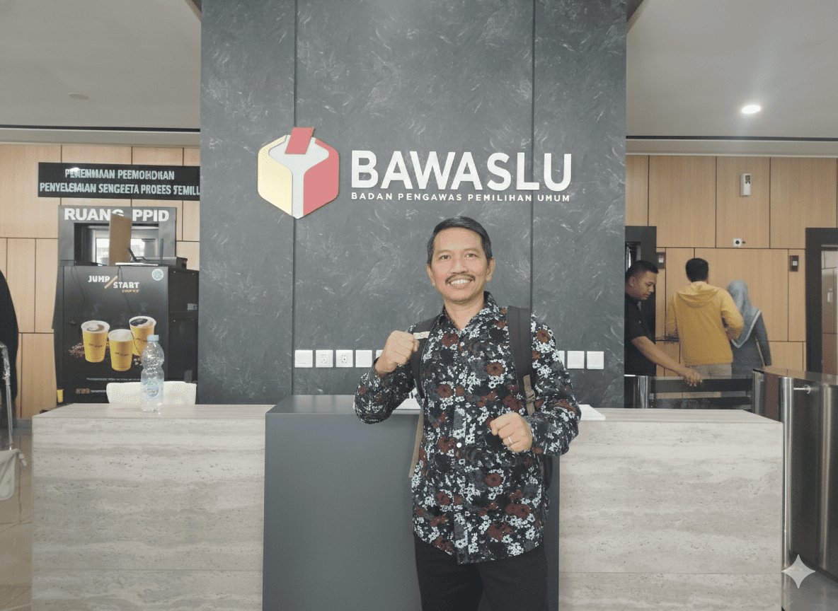 Koordinator Divisi Pencegahan, Partisipasi Masyarakat, dan Humas Bawaslu Kota Makassar, Risal Suaib