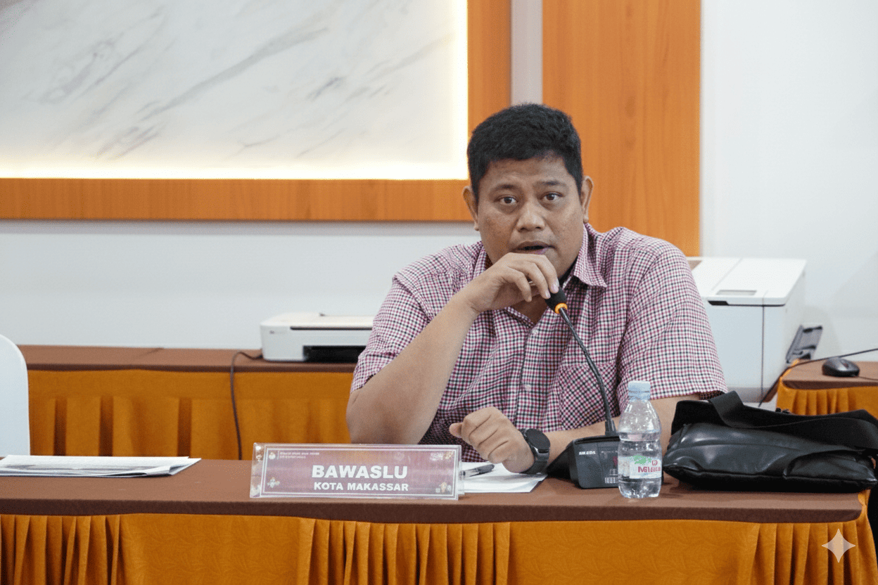 Ketua Bawaslu Kota Makassar, Dr. Dede Arwinsyah. SH.,MH