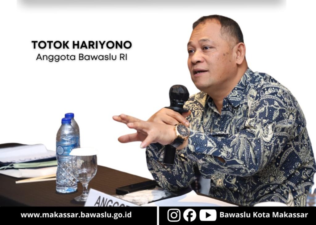 Totok Hariyono, Anggota Bawaslu RI saat menghadiri kegiatan Rakornas Evaluasi Pemutakhiran Data Pemilih Berkelanjutan di Jakarta.